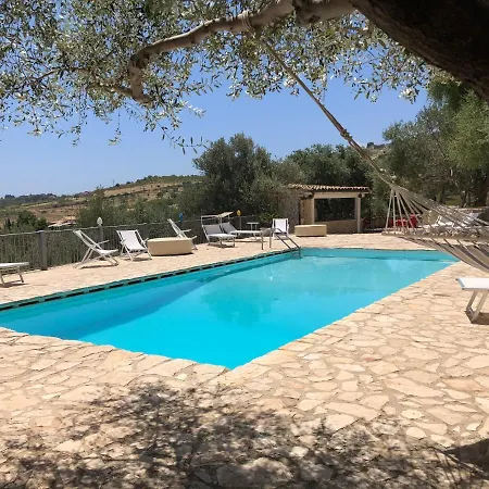 Agriturismo Roba Degli Ulivi *