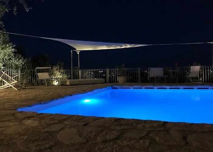 Agriturismo Roba Degli Ulivi *