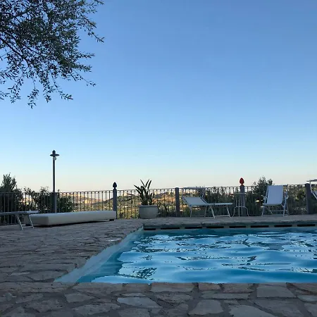 Agriturismo Roba Degli Ulivi 阿格里真托