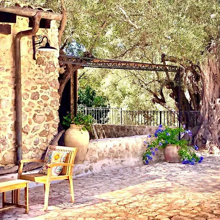 Agriturismo Roba Degli Ulivi * アグリジェント